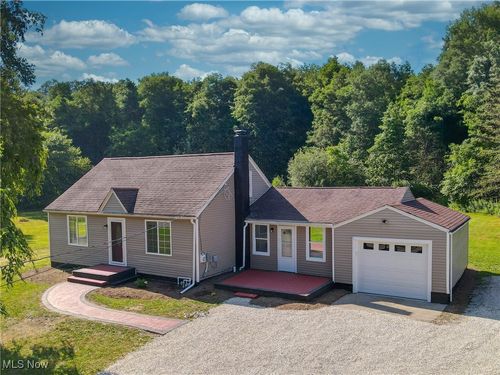 3512 Fairway Dr, Norton, OH, 44203-5139 | Card Image