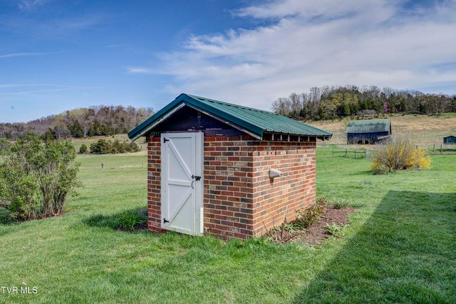 3570 Stanley Valley Rd, House other with 3 bedrooms, 2 bathrooms and null parking in Surgoinsville TN | Image 47