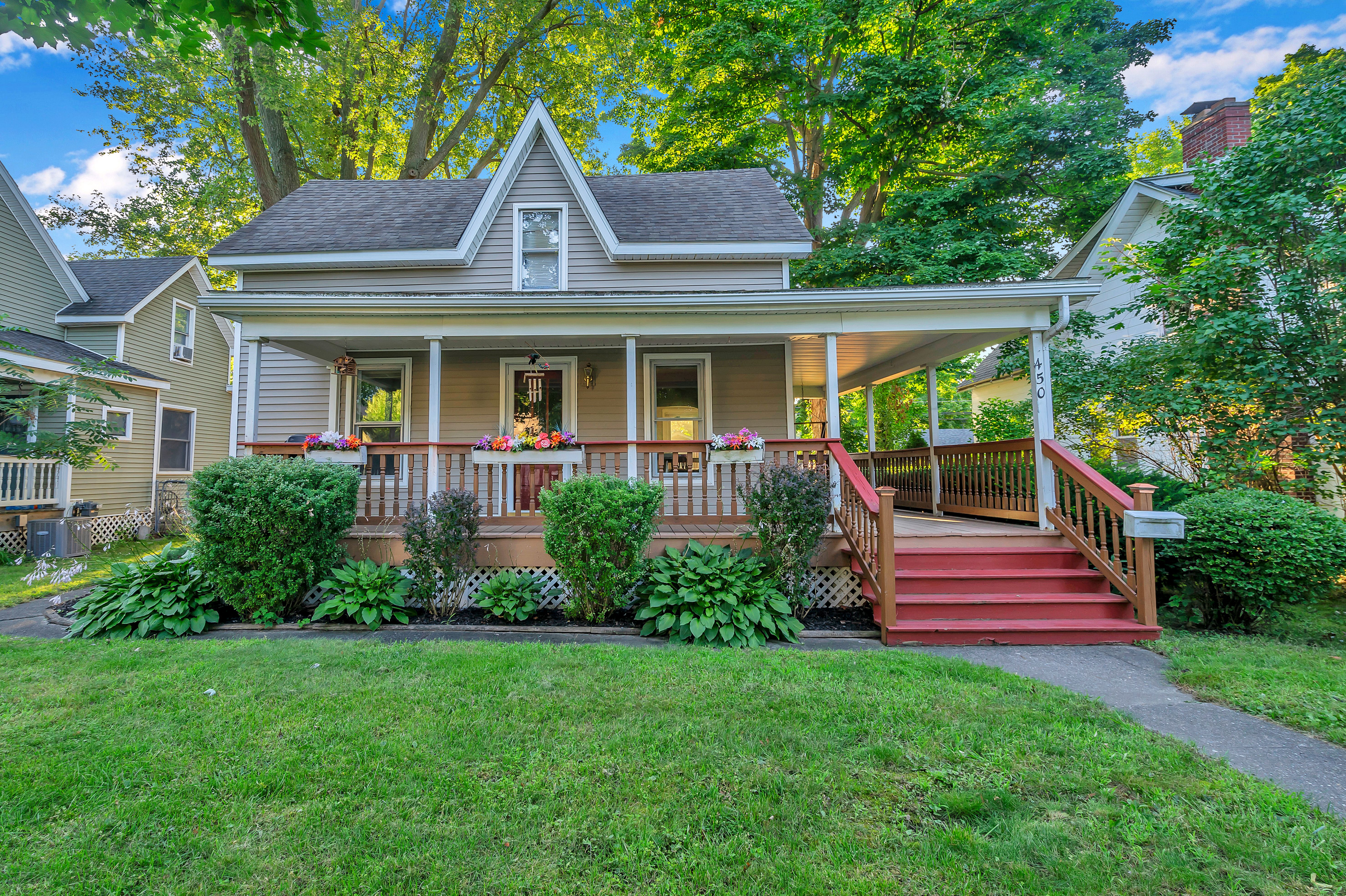 Almont Ave, Imlay City, MI 48444