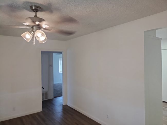 1004 N Ballard St, Home with 4 bedrooms, 2 bathrooms and 2 parking in Brownfield TX | Image 5