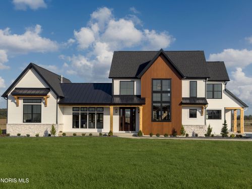 7261 Rolling Meadow Ln, Maumee, OH, 43537 | Card Image