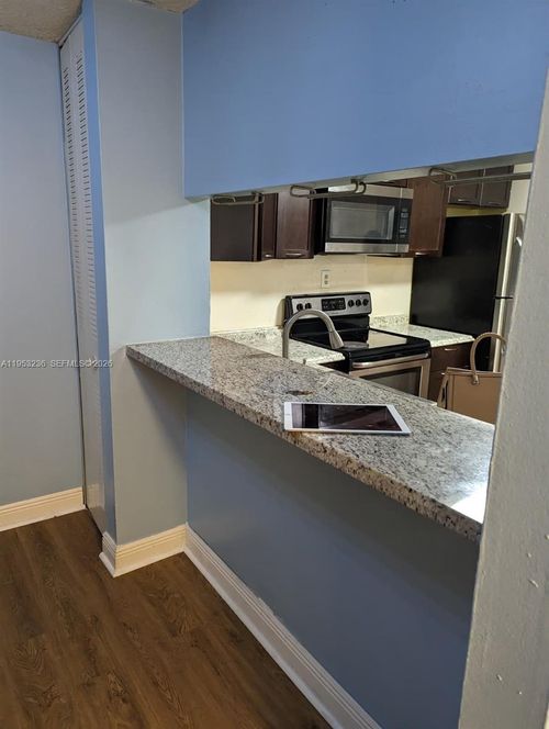 apt-357-19715 Sw 114th Ave, Miami, FL, 33157-1007 | Card Image