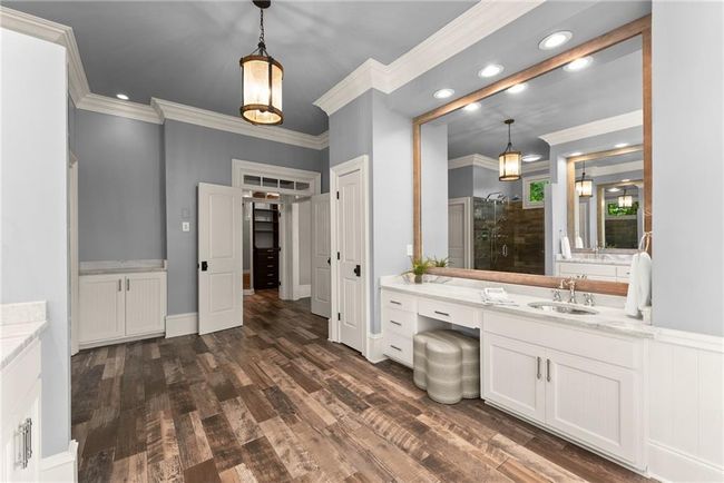 5610 Point West Dr, House other with 6 bedrooms, 7 bathrooms and null parking in Oakwood GA | Image 37
