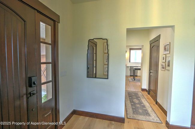 86 Sunrise Ct, House other with 5 bedrooms, 5 bathrooms and null parking in Glenwood Springs CO | Image 8