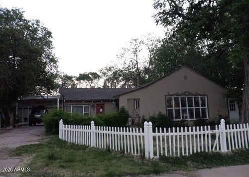 160 S 1st Street E, St. Johns, AZ, 85936 | Card Image