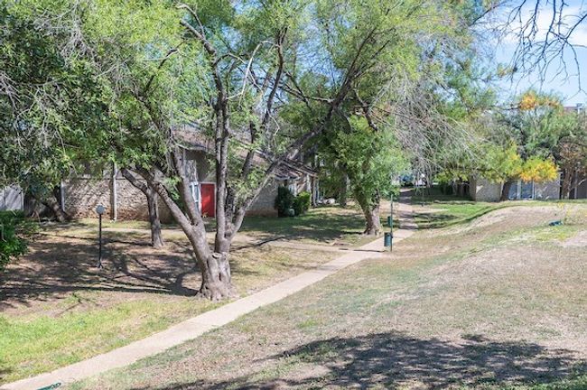 APT-128 - 1740 Timber Ridge Rd, Condo with 2 bedrooms, 2 bathrooms and 1 parking in Austin TX | Image 20