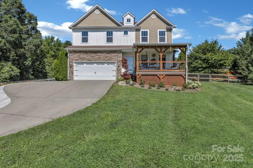 18 Glen Coe Dr, Fletcher, NC, 28732-5515 | Card Image