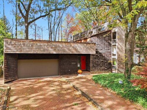 384 Burr Oak Dr, Kent, OH, 44240-2623 | Card Image