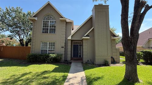 304 Dakota Trl, Irving, TX, 75063-6586 | Card Image