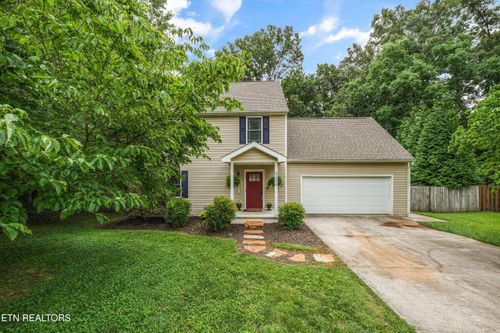 8304 Clearwater Ct, Knoxville, TN, 37923-1239 | Card Image
