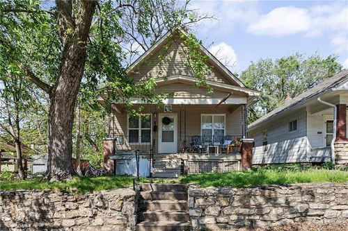 308 N Lawndale Ave, Kansas City, MO, 64123-1429 | Card Image
