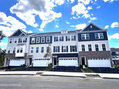 18 Rothbury Ct, Tinton Falls, NJ, 07753 | Card Image
