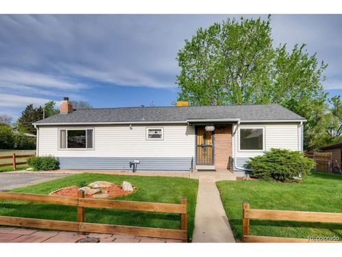 5481 Beach Ct, Denver, CO, 80221-1625 | Card Image