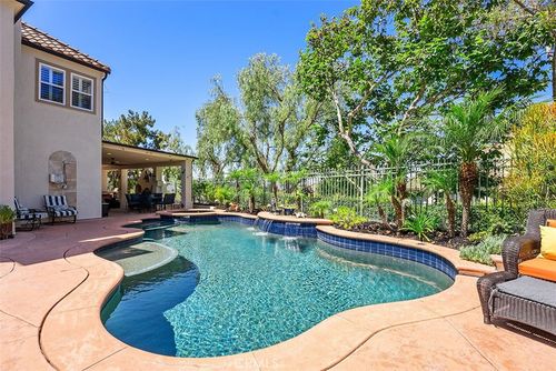 7 Mariposa, Trabuco Canyon, CA, 92679-3501 | Card Image