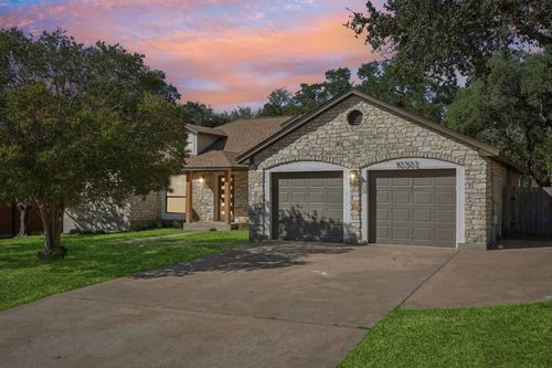 10502 Scotland Well Dr, Austin, TX, 78750-3473 | Card Image
