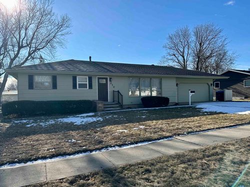 210 E Oakland Ave Avenue, Luverne, MN, 56156 | Card Image