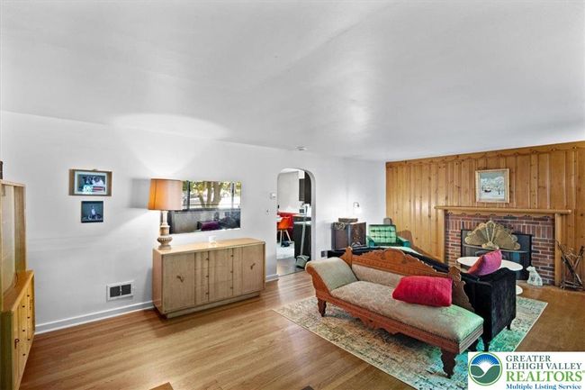 1321 W Union Blvd, House other with 3 bedrooms, 2 bathrooms and null parking in BETHLEHEM PA | Image 11