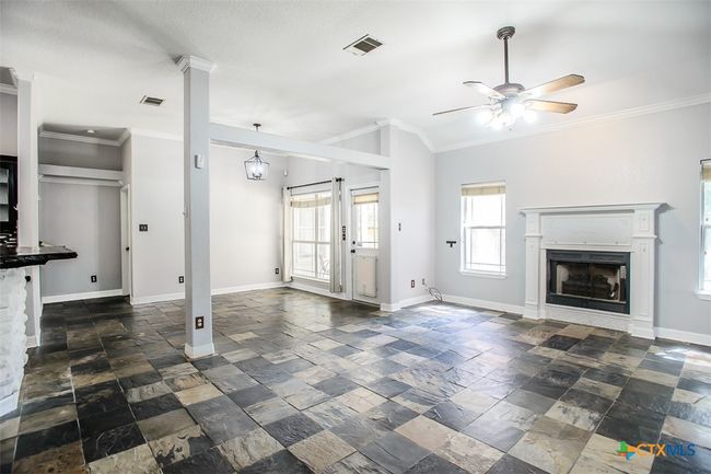 2015 Kangaroo Trl, House other with 4 bedrooms, 2 bathrooms and null parking in Harker Heights TX | Image 11