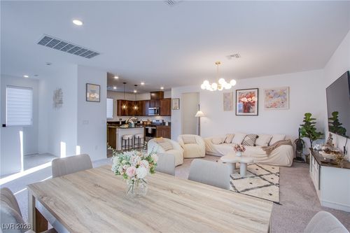 7378 Crown Landing St, Las Vegas, NV, 89113-6273 | Card Image