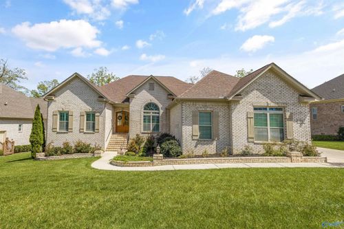 21 Ridge Bluff Cir Se, Huntsville, AL, 35803-1983 | Card Image
