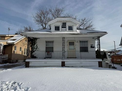 4723 E 94th St, Garfield Heights, OH, 44125-1362 | Card Image