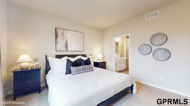 7717 N 170 Th St, Townhouse with 4 bedrooms, 3 bathrooms and 2 parking in Bennington NE | Image 10