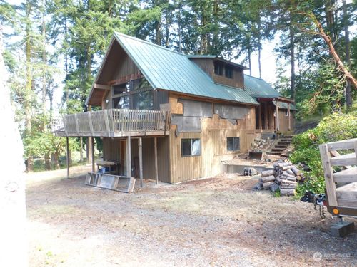 213 Whiskey Hill Road, Lopez Island, WA, 98261 | Card Image