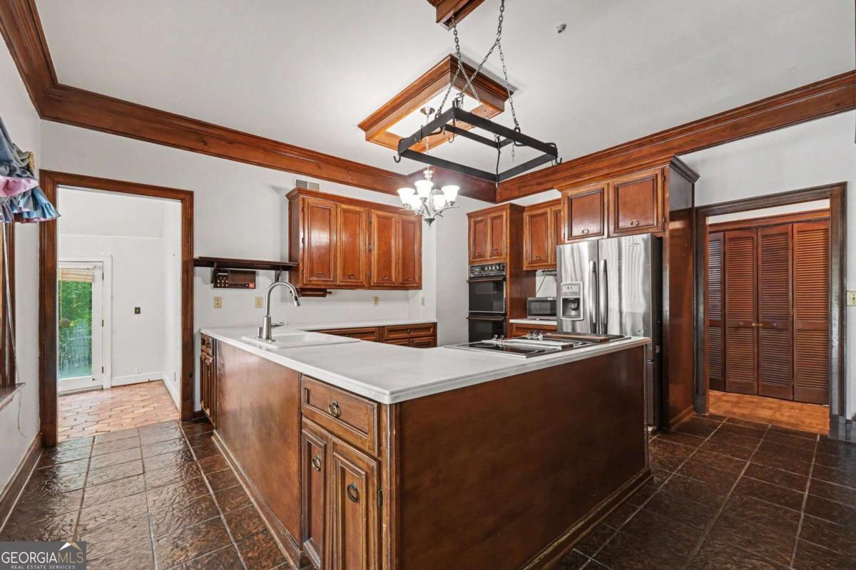 Residential in Sandy Springs 2