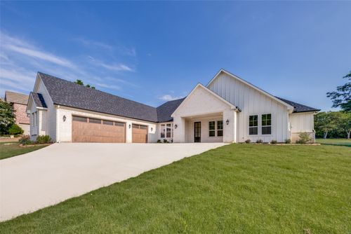 145 Eagle Chase Lane, Pottsboro, TX, 75076 | Card Image