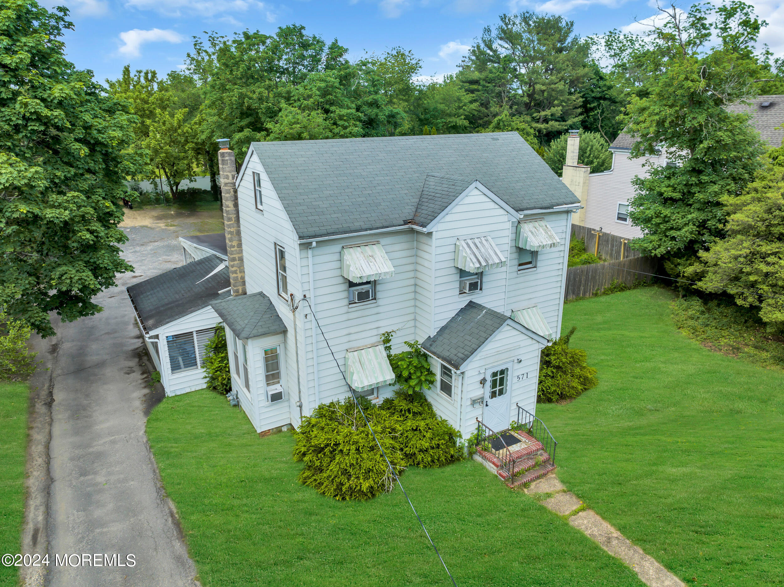 Cedar Ave, West Long Branch, NJ 07764