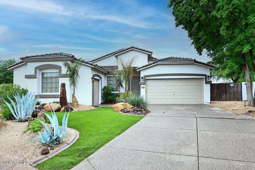 6027 W Oberlin Way, Phoenix, AZ, 85083-6502 | Card Image