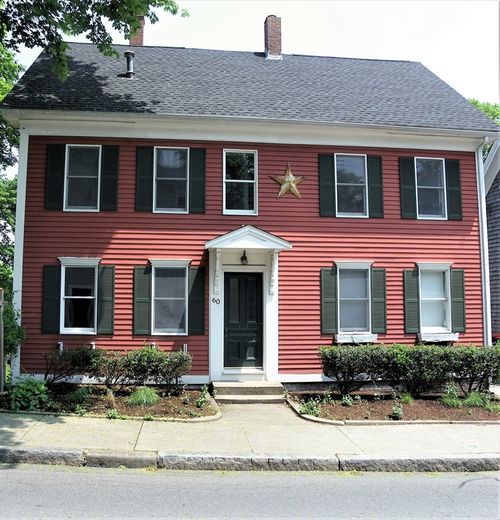 2-60 Pleasant St, Plymouth, MA, 02360-3424 | Card Image
