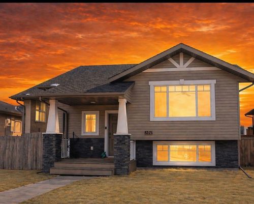 356 Kingston Dr, Red Deer, AB, T4P0H2 | Card Image