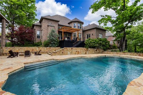904 Nw Oxford Gate, Bentonville, AR, 72712-3913 | Card Image