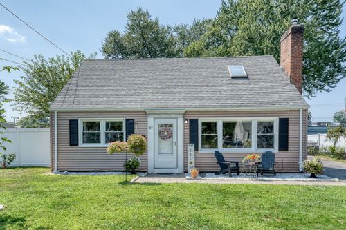 37 Wrights Ln, Glastonbury, CT, 06033-1008 | Card Image