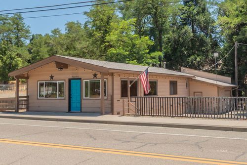 30890 State Highway 3, Weaverville, CA, 96093 | Card Image