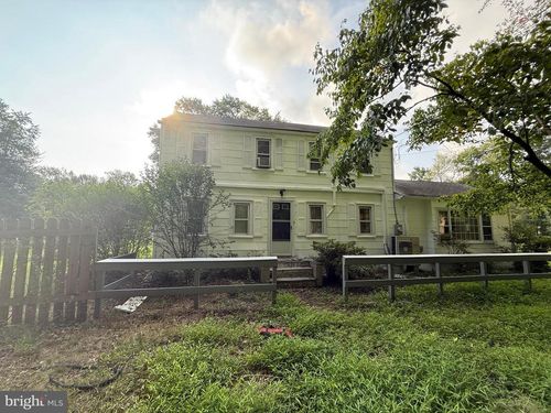 8 Shinney Ln, LAWRENCE TOWNSHIP, NJ, 08648-3310 | Card Image