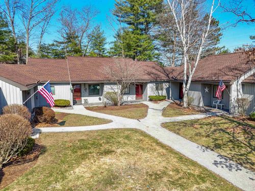 3 Essex Green Ct, Merrimack, NH, 03054-3450 | Card Image