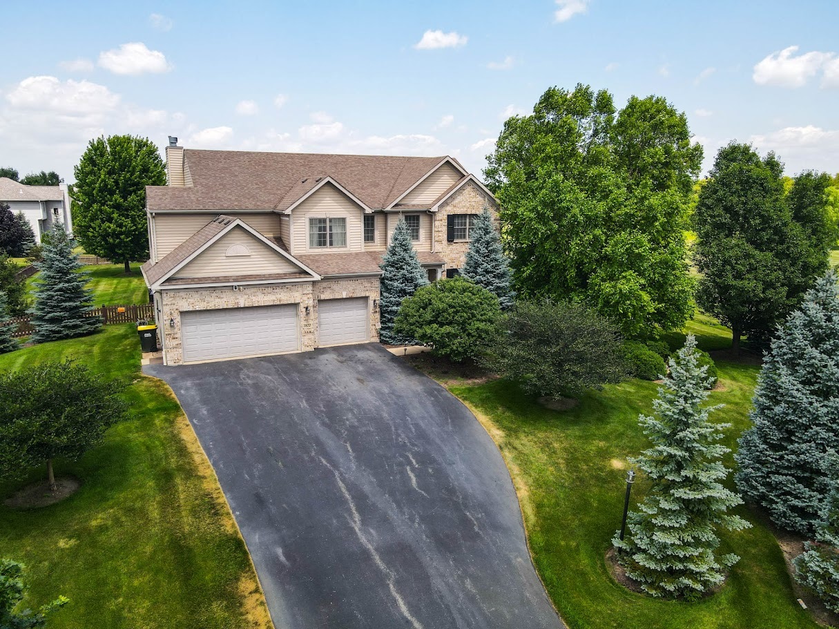 Residential in Spring Grove 3