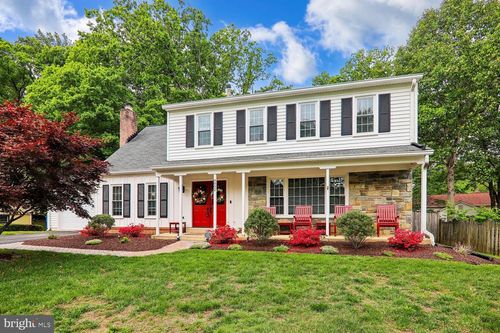 8002 Log Cabin Ct, SPRINGFIELD, VA, 22153-3012 | Card Image