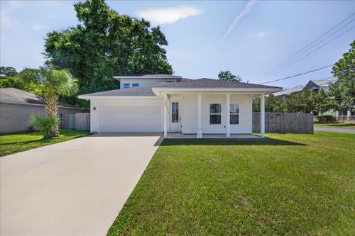 100 Carson Dr Se, Fort Walton Beach, FL, 32548-5506 | Card Image
