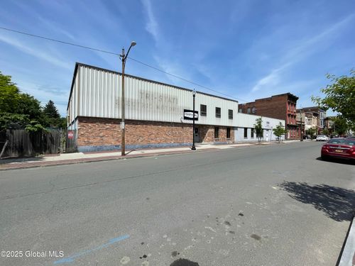 351-361 2nd St, Troy, NY, 12180-4913 | Card Image