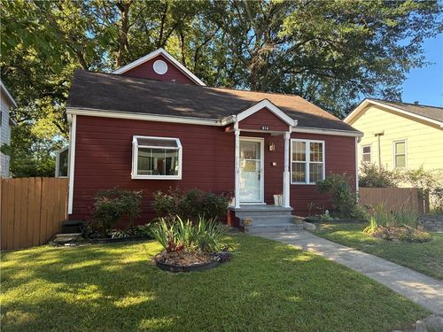 816 Berkeley Ave Nw, Atlanta, GA, 30318-7610 | Card Image