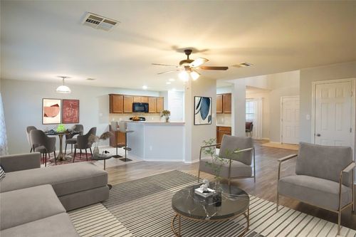 210 Kings Ridge Dr, Buda, TX, 78610-5140 | Card Image
