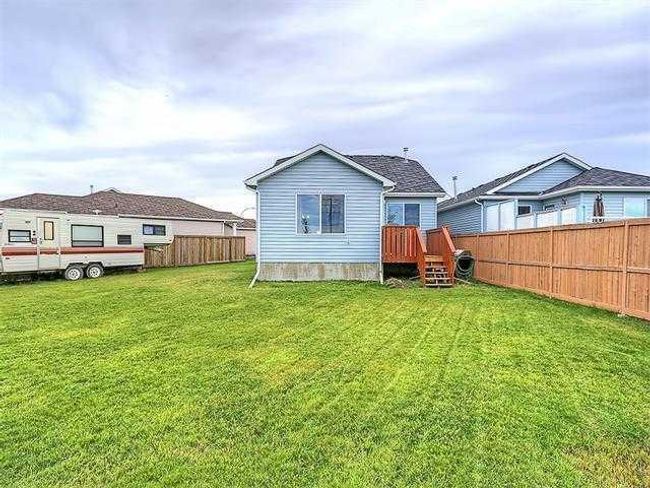 126 Westcreek Bay, Home with 4 bedrooms, 3 bathrooms and 4 parking in Chestermere AB | Image 47