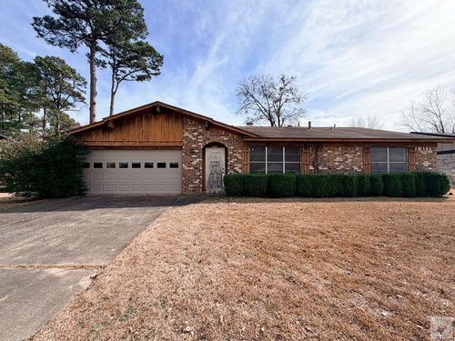 444 E Greenfield Dr, Wake Village, TX, 75501-5814 | Card Image