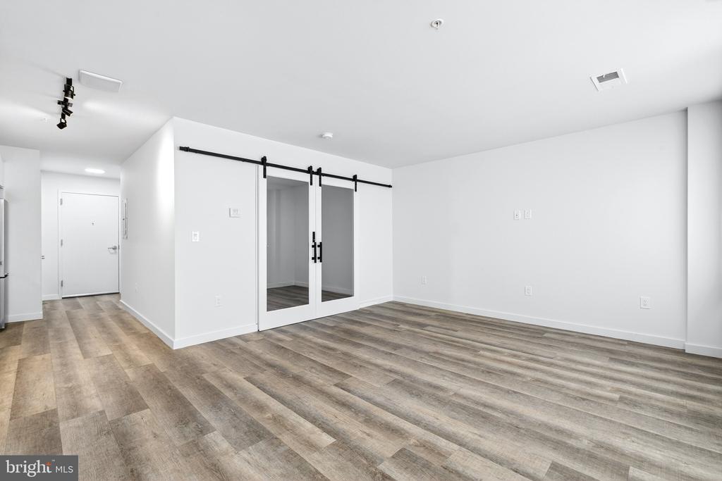 Residential in SILVER SPRING 4