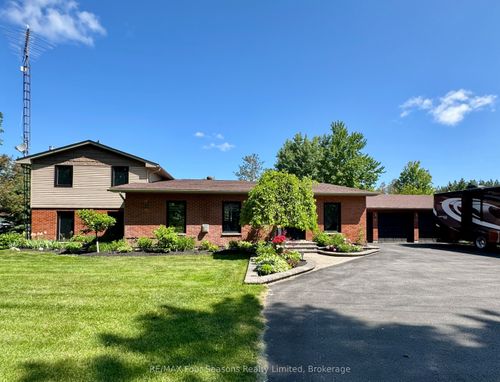 6184 County 9 Road, Clearview, ON, L0M1N0 | Card Image