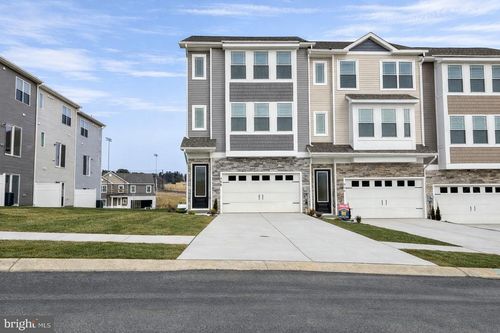 508 Bartholomew Dr, WAYNESBORO, PA, 17268-7904 | Card Image