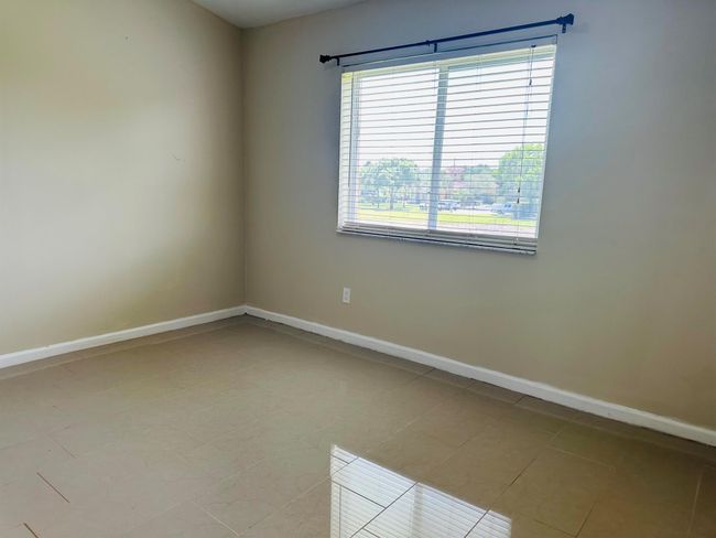 APT-205 - 3474 Briar Bay Blvd, Condo with 2 bedrooms, 2 bathrooms and null parking in West Palm Beach FL | Image 20
